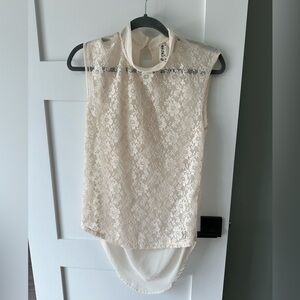 Mimi Chica Boho Lace Sleeveless Top  Size Small Cream